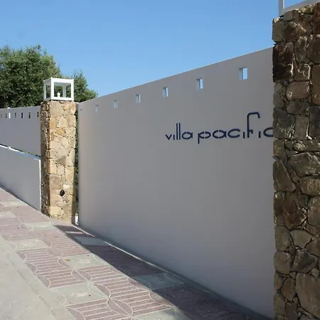 Pacifica Holiday home